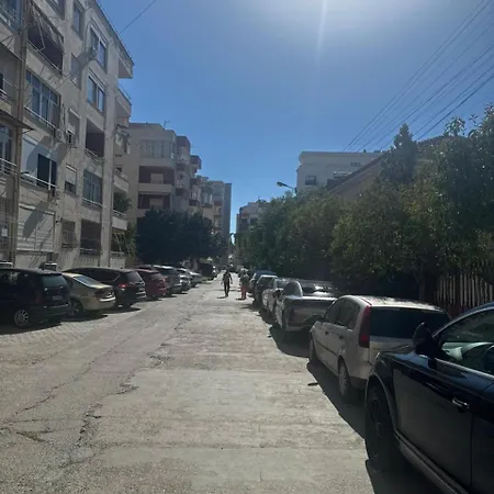 Cozy * Golem (Tirana)